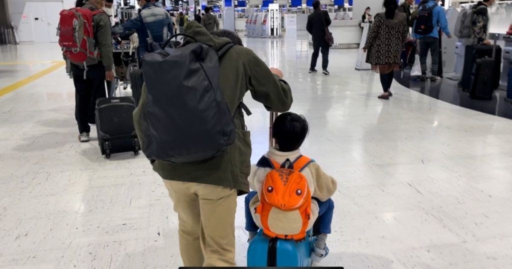 5歳児との子連れグアム旅行①〜成田空港からチェジュ航空・チェックイン〜
